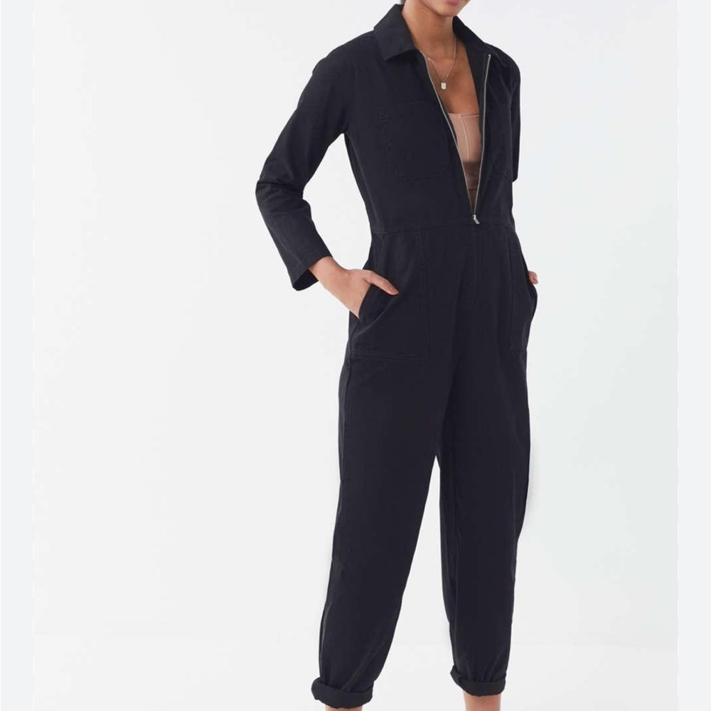 UO Coveralls!🖤